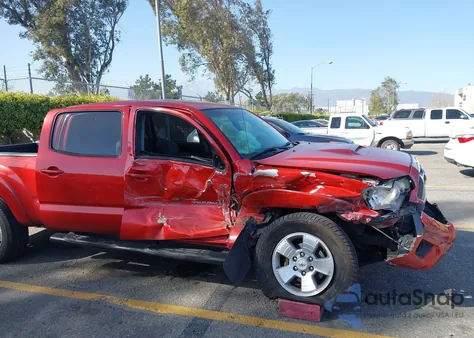 2013 Toyota Tacoma Prerunner V6 z USA, uszkodzony, nr VIN 3TMKU4HN5DM037178